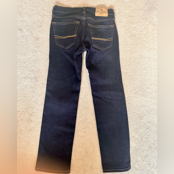 NWOT! Never worn brand new kids jeans. Abercrombie, size 9/10. Dark wash blue - Picture 3 of 6